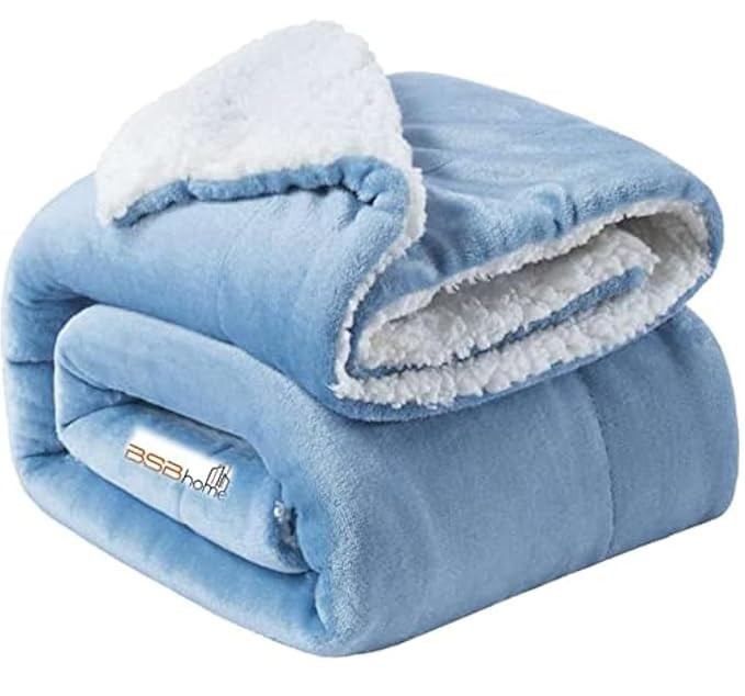 BSB HOME Polyester Micromink Warm Sherpa Super Soft Flannel Solid/Plain Blanket for Light/Mild Winter, Aqua, Size 150 X 230 Cms (Approx 4.7 X 7 Ft, Single), 200 TC