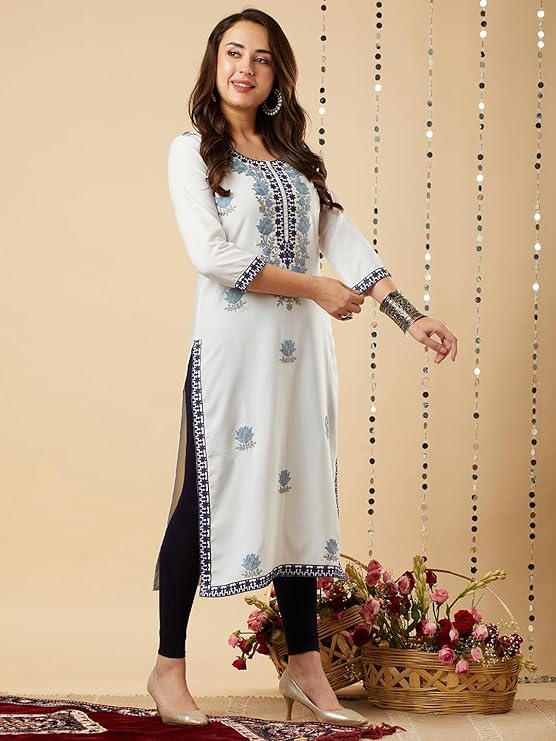 GoSriKi Women's Cotton Blend Chikankari Embroidered Straight Kurta