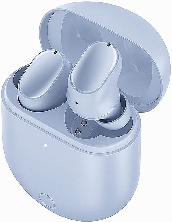 Bluetooth Headphones vs True Wireless Earbuds