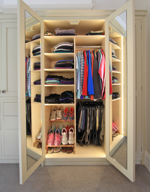 How to Style Your Transitional Wardrobe