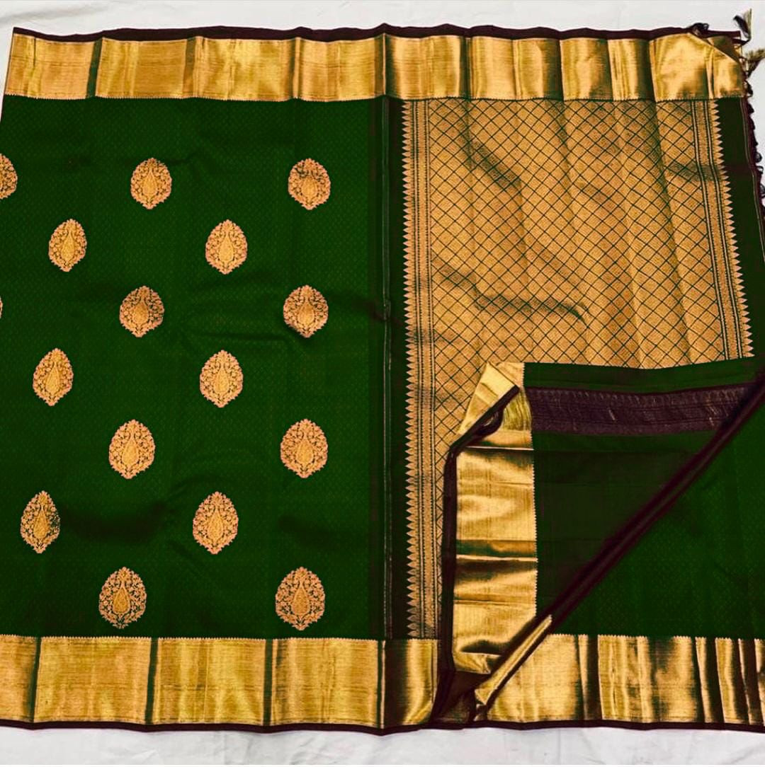 Women's Kanjivaram Soft Lichi Silk Saree